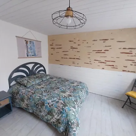 Centre - 600 M De La 4 8 Couch Holiday home *